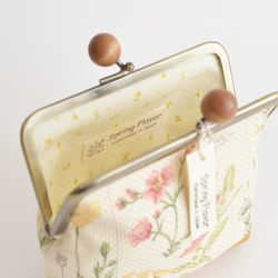 {花卉口金包} Cottage floral kiss lock cosmetic pouch [861] 第3張的照片