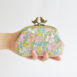 Liberty ”Cosmos Meadow" kiss lock purse with birds [930] 第1張的照片