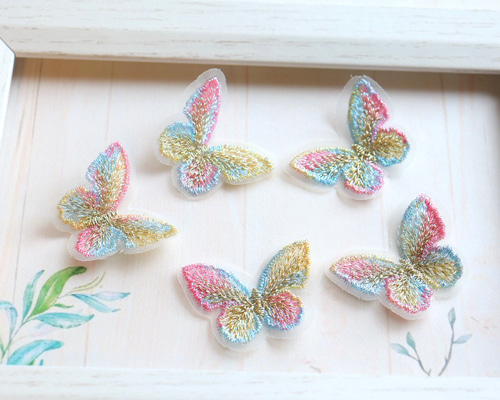 ハンドメイド ♡ け 選べるパーツ ユキヤナギと蝶々