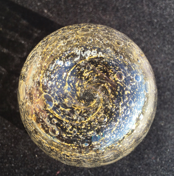 麻炭ガラス『オーロラ銀河(GOLD)酒盃』 6枚目の画像