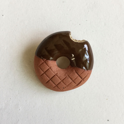 陶瓷胸針巧克力甜甜圈## 第2張的照片