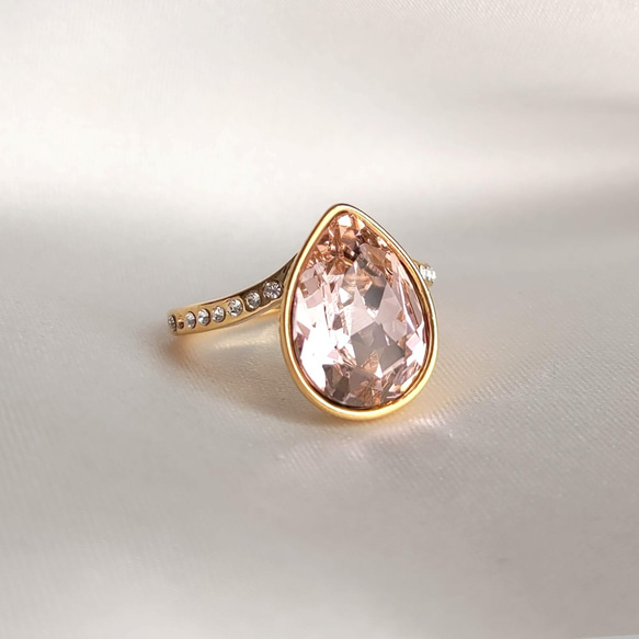 復古玫瑰色 | 大水滴優質水晶簡約戒指 | 米色粉色玻璃 第1張的照片