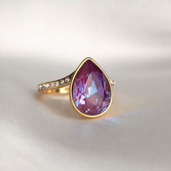 勃艮第喜悅 | 大水滴高品質水晶簡約戒指 | 紫紅紫夢幻玻璃 第1張的照片