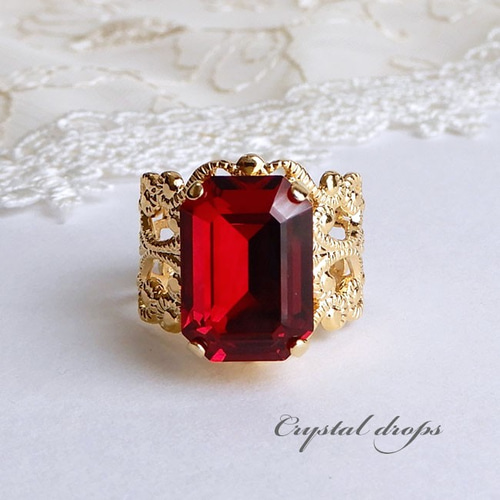 K19 Pt900 エメラルドカット赤色リング シャム レッド｜麗しの大粒クリスタル ガラス リング｜エメラルド