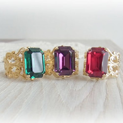 暹羅紅 | 精美大水晶玻璃戒指 | 祖母綠切割紅色仿古洛可可風格 第7張的照片