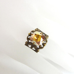 限量發售・陽光金｜方形優質水晶玻璃戒指｜黃色玻璃 第3張的照片