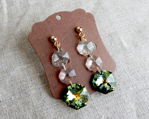 レア！クリスタルサハラ・八角形スワロフスキー・ロングピアス