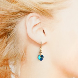 百慕大藍♡10mm Heart Swallow Earrings(耳環) Aomi Natsu 水晶珠 第4張的照片