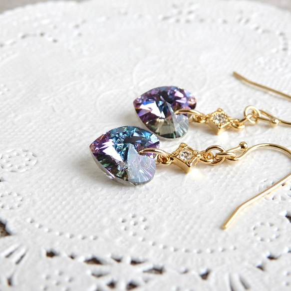 Vitrail Light♡10mm心形燕子耳環(耳環)紫色變色水晶珠 第2張的照片