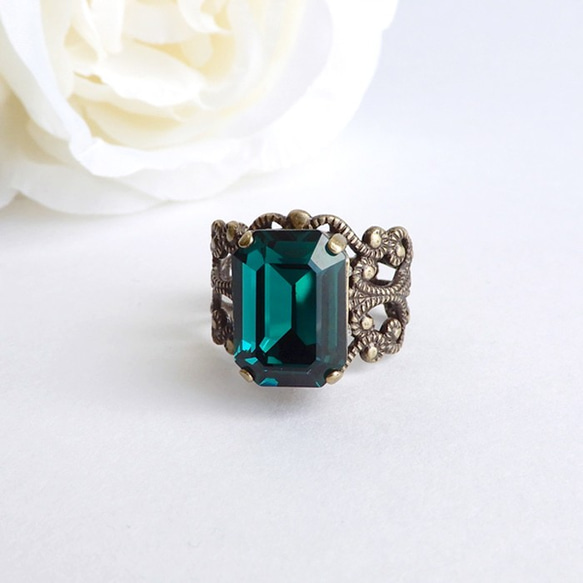 綠色｜美麗的大水晶戒指｜祖母綠切割綠色古董哥特式洛可可 第3張的照片