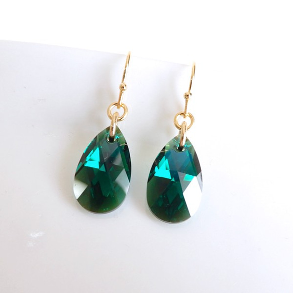 稀有的！ Emerald AB | Shizuku 高品質水晶簡約耳環（耳釘）綠綠玻璃 第3張的照片