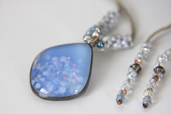 花吹雪ネックレス　ー水色ー　＜金属フリー紐＞　 1枚目の画像