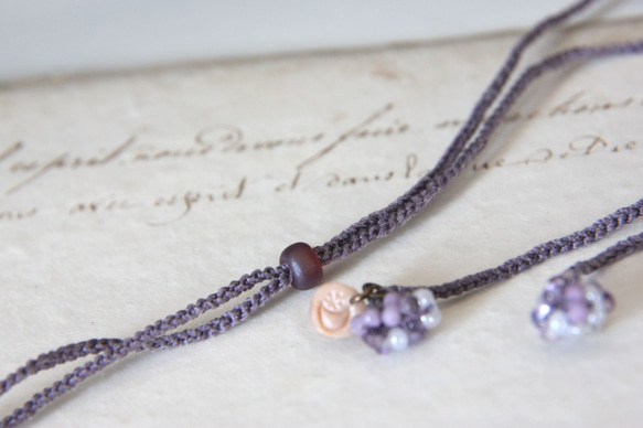 フュージングガラスネックレス　ー紫ー　＜金属フリー紐＞　 4枚目の画像