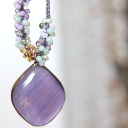 フュージングガラスネックレス　ー紫ー　＜金属フリー紐＞　 5枚目の画像