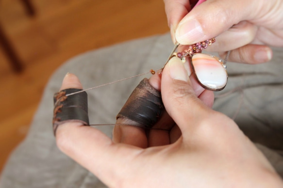 フュージングガラスネックレス　－黄色ー　＜金属フリー紐＞　 9枚目の画像