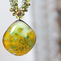 ミモザのネックレス　　＜金属フリー紐＞ 5枚目の画像