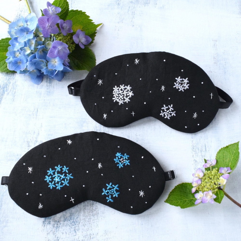 お得なアジサイアイマスク2点セット|収納ポーチ付 6,563円