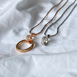 2way 当店人気チェーン＆指輪をネックレスできるリングホルダー キラキラ ステンレス ピンクゴールド シルバー 2枚目の画像