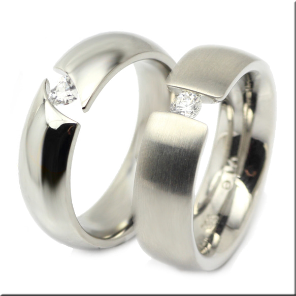 【送料無料】ブリリアントカット＆ハートシェイプＣＺダイヤ ペアリング マリッジリング 結婚指輪 （2本セット価格） 2枚目の画像