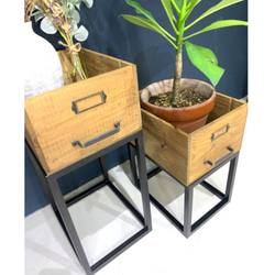 アイアンと古材BOXのプランター台　Ｍサイズ　観葉植物　プランター　アンティーク　おしゃれ　カフェ風　アイアン 5枚目の画像