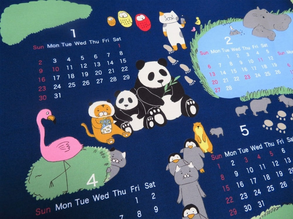 【完売いたしました】布カレンダー2022年＠ゆかいなアニマル大集合　猫　パンダ　コアラ　ペンギン　ライオン 5枚目の画像