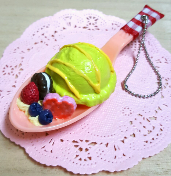 ｱｲｽのｽﾌﾟｰﾝﾃﾞｺｷｰﾎﾙﾀﾞｰ その他雑貨 多夢 通販 1671704｜Creema(クリーマ