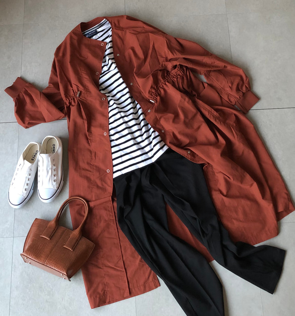 【送料０】 撥水が嬉しい新作秋コート おしゃれで軽いコートレインコートにも【撥水テラコッタor紺色コート】 3枚目の画像