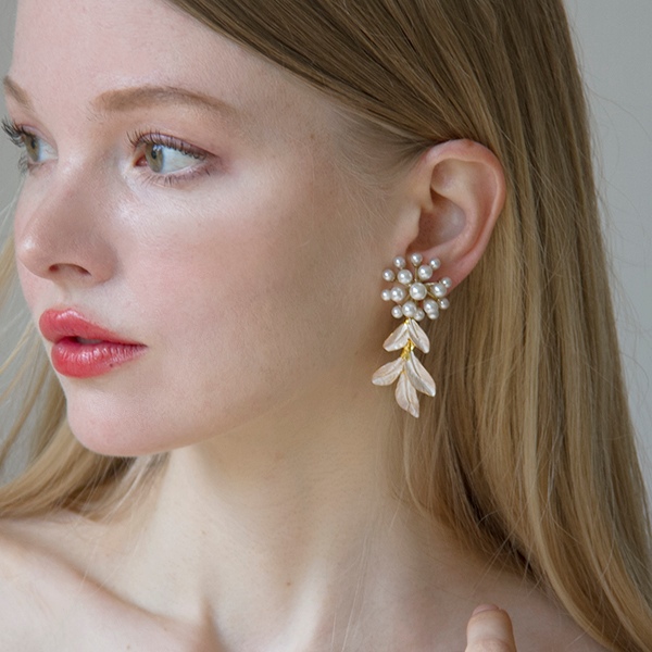 アンティークテイスト　ウエディングアクセサリ−ブライダル イヤリング/ピアス wedding 【ブルンモル】