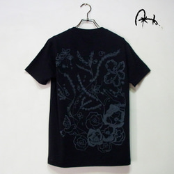 花こころブラック Tシャツ 2枚目の画像