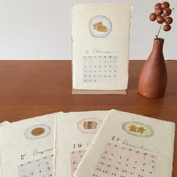 【送料無料】消しゴム版画の手漉き和紙カレンダー 箱付き【1493-2000】 2枚目の画像