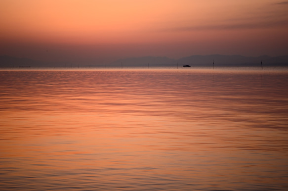 写真のある豊かな暮らし【うっとりする夕焼けの海】 1枚目の画像