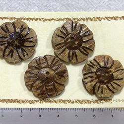 ココナッツボタン　花模様（6枚花びら）　4個セット 2枚目の画像