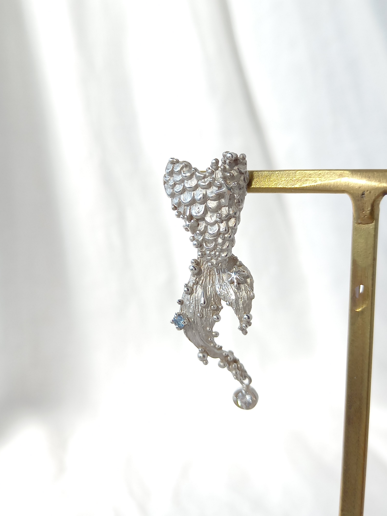 星空を泳ぐ魚～残像～　ピアスL