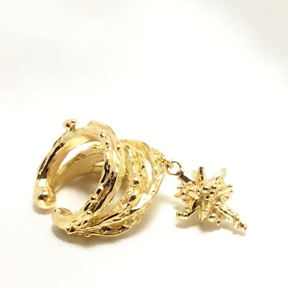 Shooting star イヤーカフ