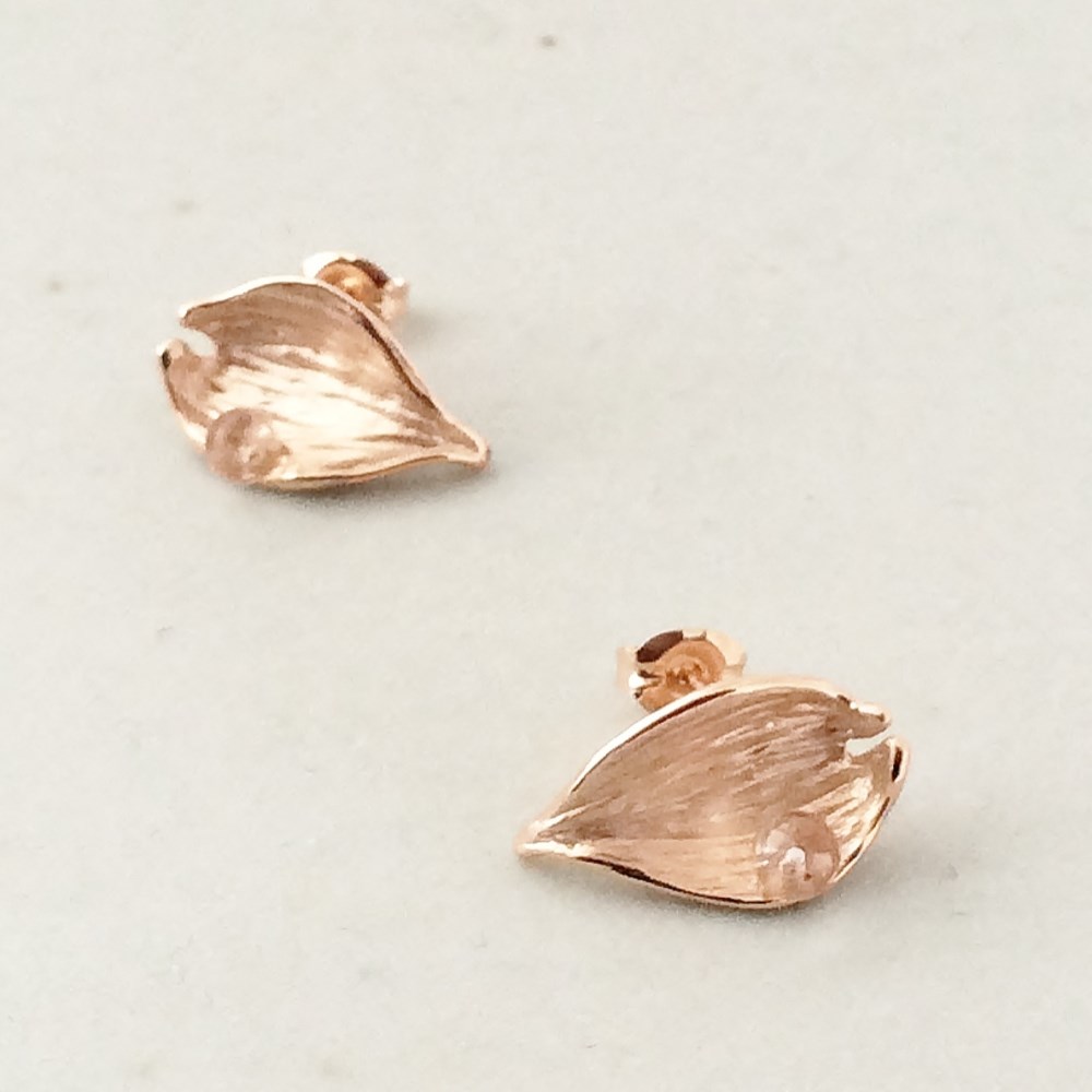 桜　ひとひらピアス　PG　左耳用