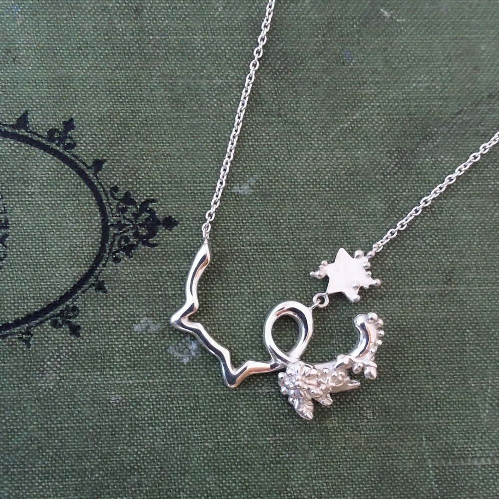 聞き耳猫ネックレス