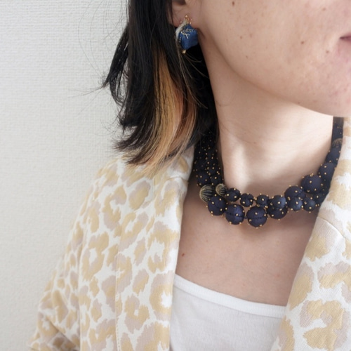 軽い軽いネックレス[紺×金] 衛星の首飾りM satellite necklace M