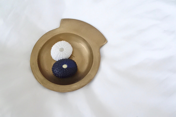 ２サイズ　ウニ ピンクッション  真夜中の色 sea urchin pincushion midnight blue 7枚目の画像