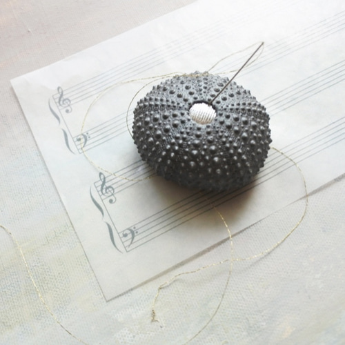 2サイズ ウニ ピンクッション 針山 黒銀 sea urchin pincushion