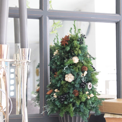 大人のクリスマス：スタイリッシュシンプルツリー：プリザーブドフラワーで年中飾れます* 2枚目の画像