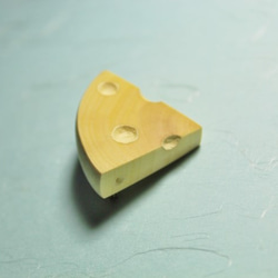 厚切りチーズのブローチ　Ｄ 4枚目の画像