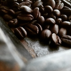 ミャンマーの農薬不使用コーヒー豆(深煎りと深々煎り・自家焙煎珈琲豆100g×2) 3枚目の画像