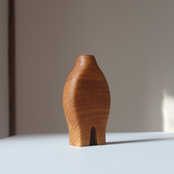 木の花瓶【クワ】 2枚目の画像