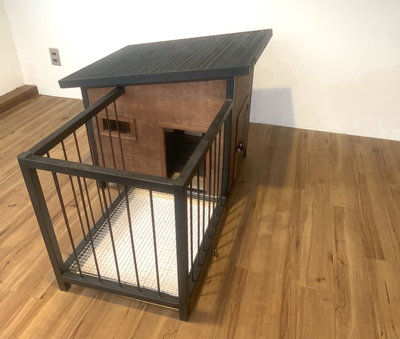 Industrial Design Dog House／犬小屋 4枚目の画像