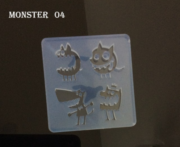 クリスタルシリコン型 　モンスター04　怪物襲来　ＭＯＮＳＴＥＲ　レジン用シリコンモールド 1枚目の画像
