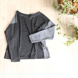 濃いグレーと薄いグレーのバイカラー長袖デザインTシャツ 5枚目の画像