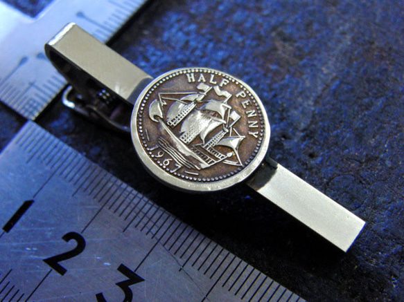 真鍮ブラス製　レトロシップコイン型ネクタイピン(タイバー)1個　ネクタイ・ポケットの飾りに 3枚目の画像