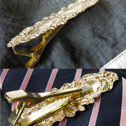 真鍮ブラス製　レトロゴシックデザインネクタイピン(タイバー)1個　ネクタイ・ポケットの飾りに 3枚目の画像