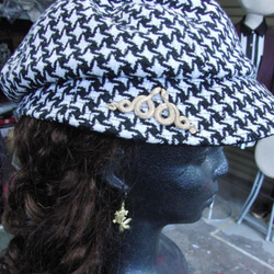 真鍮ブラス製　金の蛇/スネーク型ピンズブローチ　結婚式・成人式などシャツ・ジャケットや帽子・バッグのワンポイントに 4枚目の画像