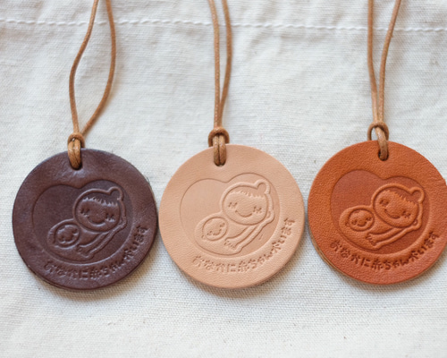 0_c2fe3211e8c9846b3a54635859a3